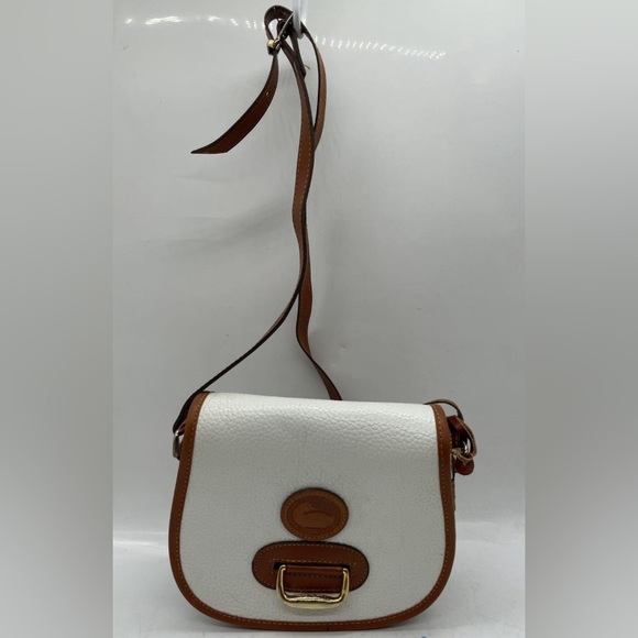 Dooney & Bourke Handbags - Dooney & Bourke Womens White Brown Leather Inner Divider Zipper Crossbody Bag